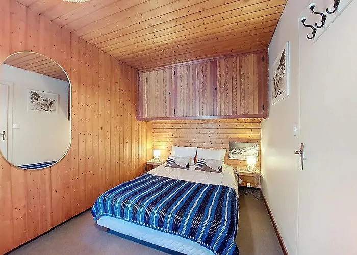 公寓 Les Tines By Interhome